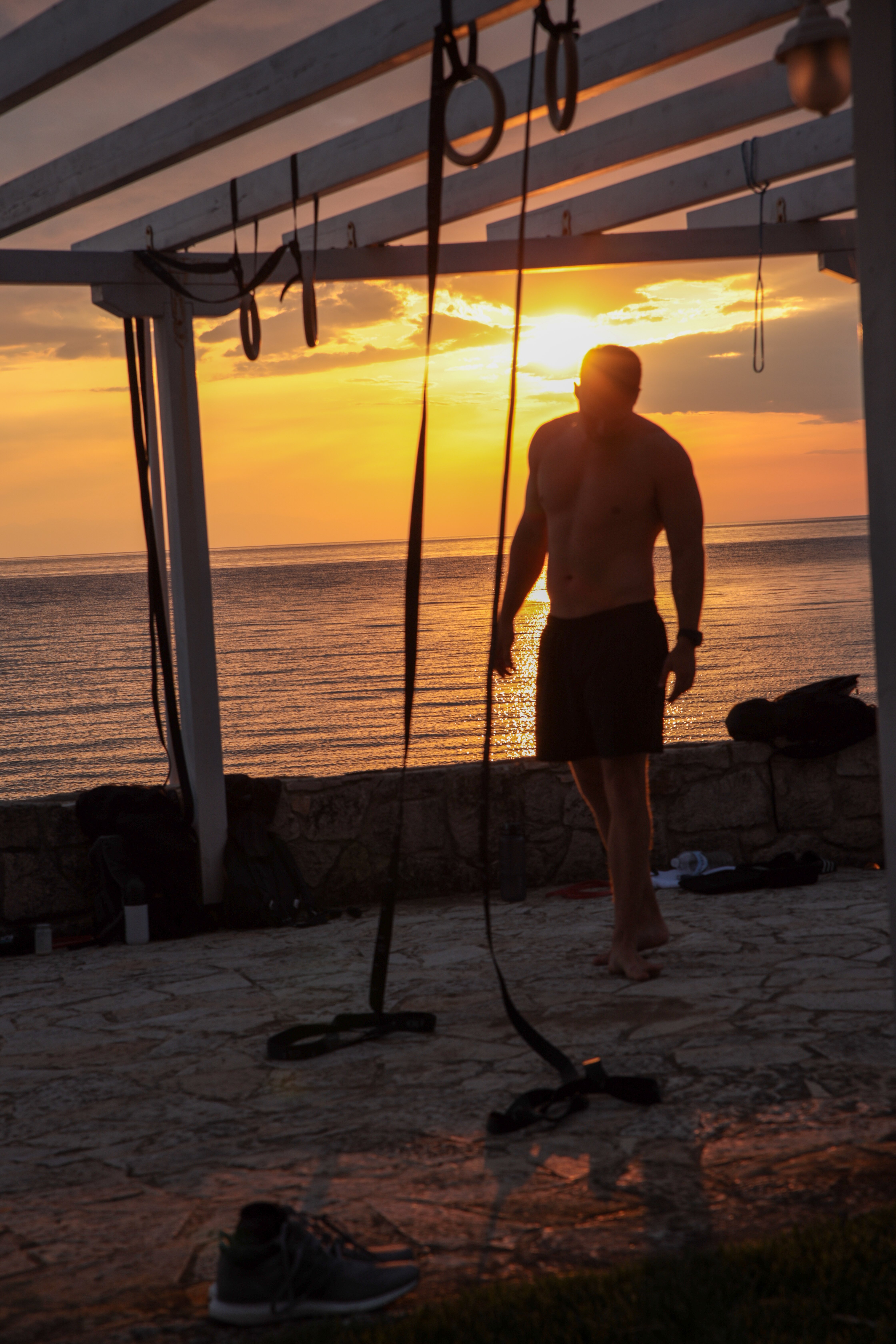 turnringe fitness sport sonnenuntergang meer
